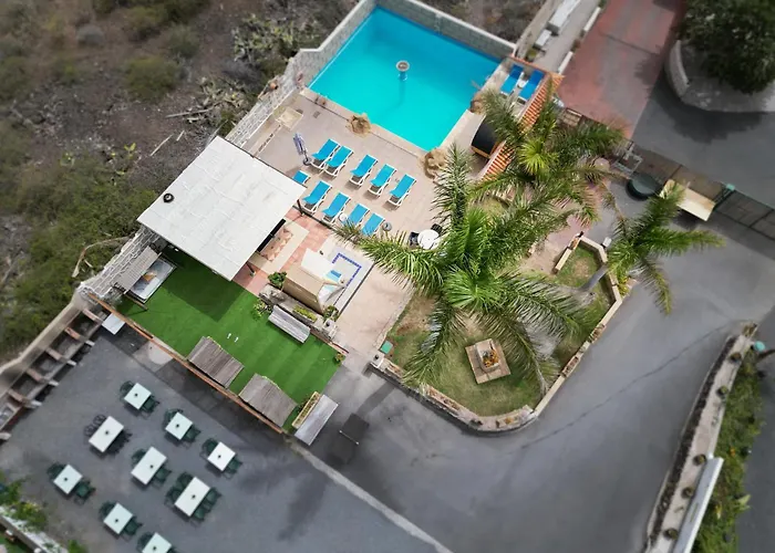 Macaronesia Spa, Sauna Y Piscina Buzanada